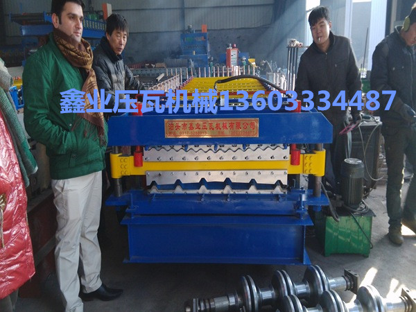 836/840雙層壓瓦機(jī)